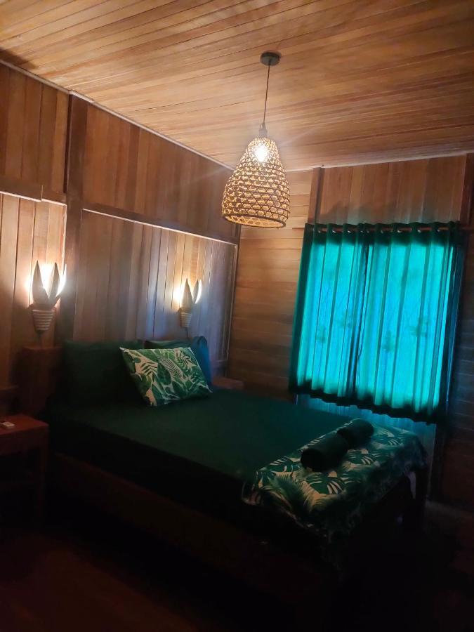 Little Lodge Гили Траванган Экстерьер фото