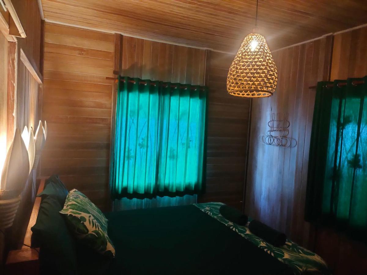 Little Lodge Гили Траванган Экстерьер фото